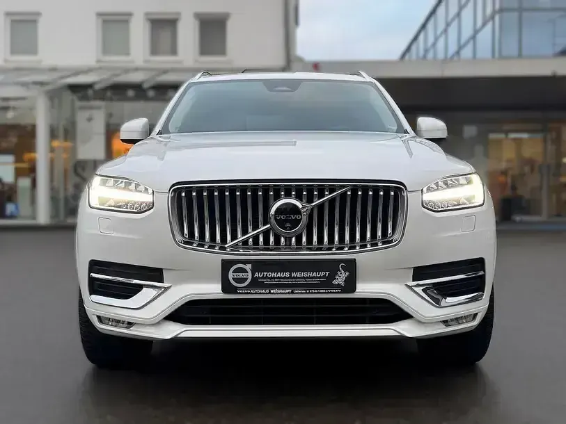 Gebraucht Volvo XC90 Plus 235 PS (172 kW) 2024 Weiss SUV