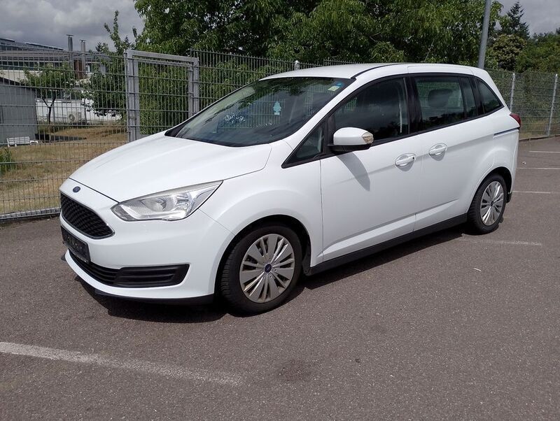 Weiß Gebraucht 2017 Ford Grand C-Max Trend Van / Kleinbus | 4.999 € (Superpreis) - Bild 1/4