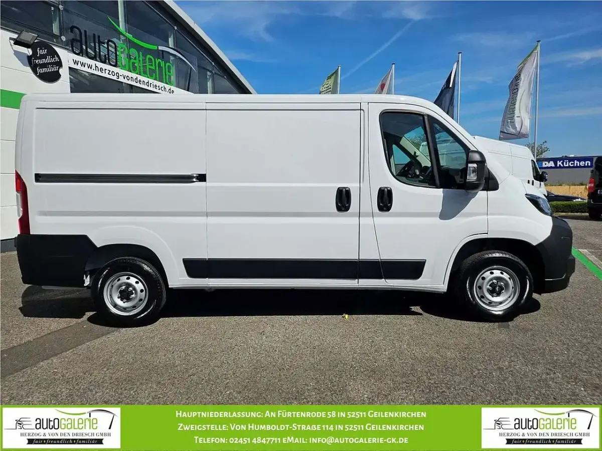 Neu Peugeot Boxer 120 PS (88 kW) 2026 Weiß Van