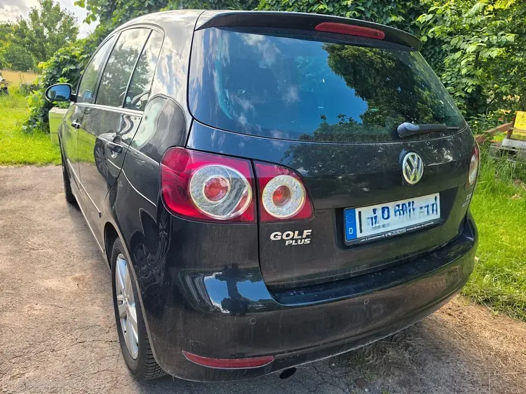 Gebraucht VW Golf Plus Cross Match 105 PS (77 kW) 2013 Schwarz Van / Kleinbus