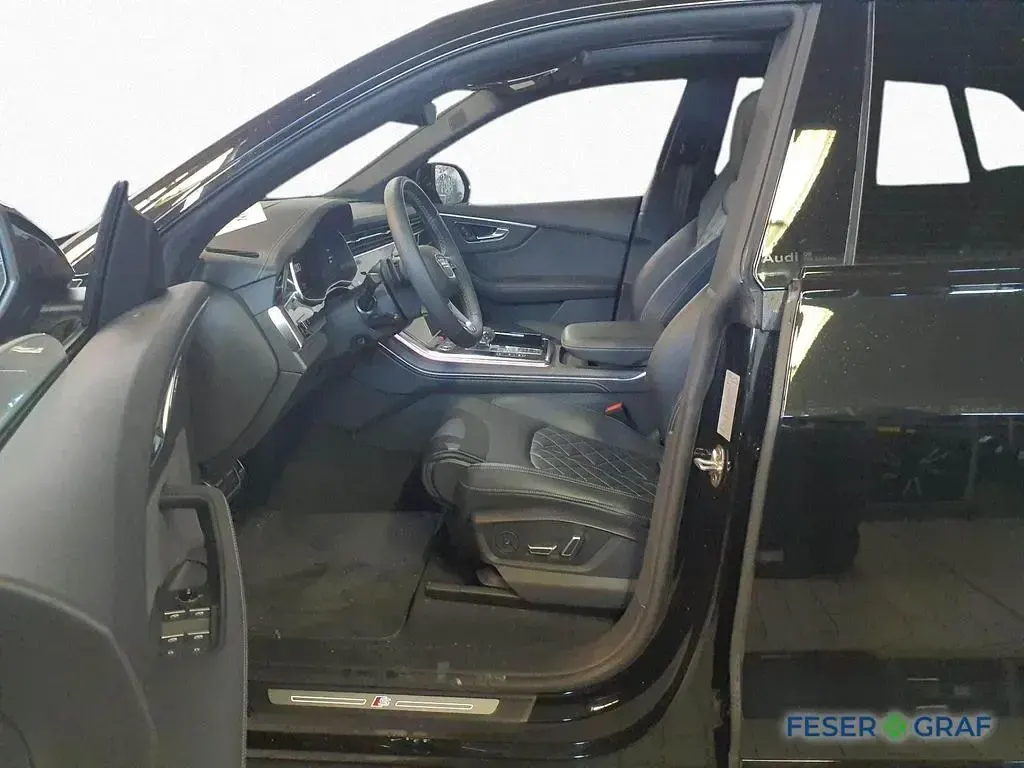 Usata Audi Q8 S-Line 286 CV (210 kW) 2024 Nero SUV