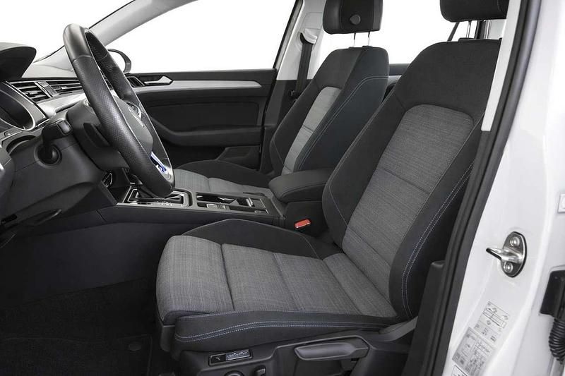 Gebraucht VW Passat GTE 156 PS (114 kW) 2021 Grau Kombi