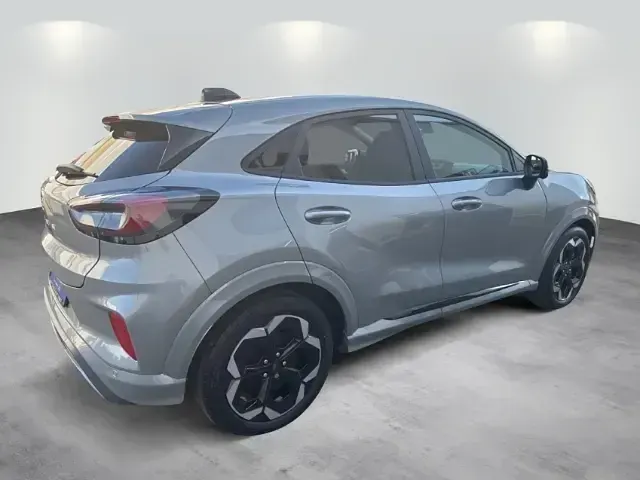 Gebraucht Ford Puma Gen-E Premium 124 kW (169 PS) 2025 Solar silver metallic (silber) SUV