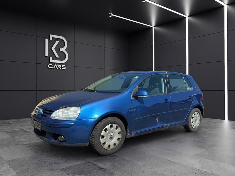 Olympiablau perleffekt Gebraucht 2006 VW Golf V Kleinwagen | 850 € (Superpreis) - Bild 1/4