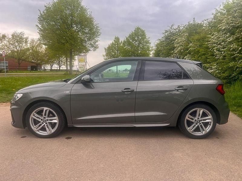 Gebraucht Audi A1 S-Line 150 PS (110 kW) 2020 Grau SUV