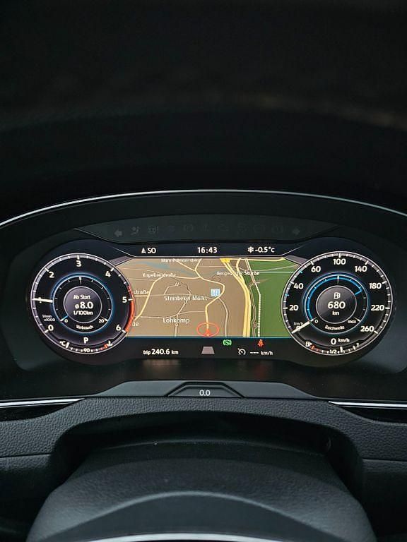 Gebraucht VW Passat 190 PS (139 kW) 2017 Schwarz Kombi