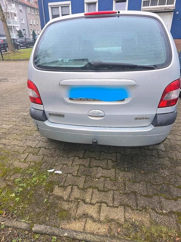 Gebraucht Renault Scénic 109 PS (80 kW) 2003 Silber Van / Kleinbus