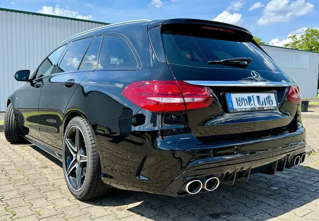 Gebraucht Mercedes C43 AMG AMG 367 PS (269 kW) 2017 Schwarz Limousine