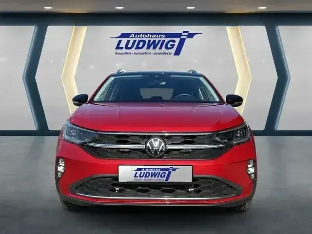 Gebraucht VW Taigo Style 116 PS (85 kW) 2024 Rot SUV
