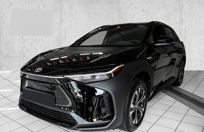 Schwarz Gebraucht 2023 Toyota bZ4X Basis SUV | 34.689 € (Superpreis) - Bild 1/4