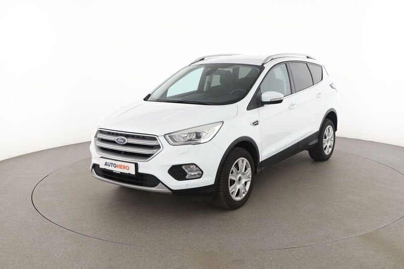 Weiß Gebraucht 2019 Ford Kuga Cool & Connect SUV | 14.920 € (Guter Preis) - Bild 1/4