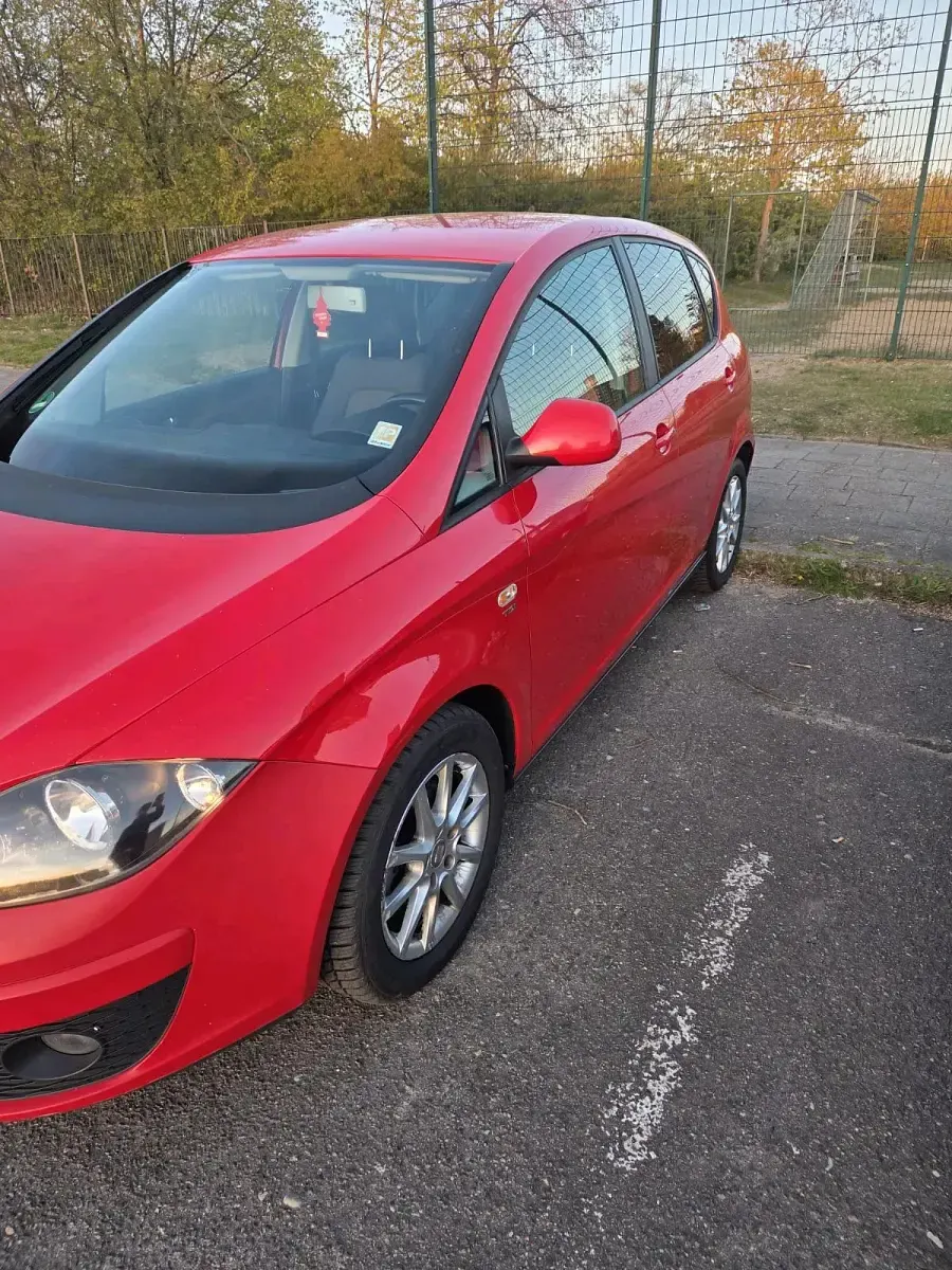 Second-hand Seat Altea 150 CP (110 kW) 2012 Roșu Monovolum