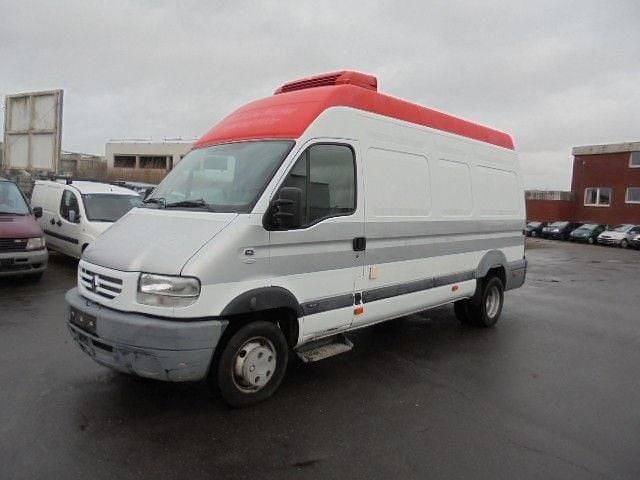 Gebraucht Renault Master 140 PS (102 kW) 2002 Van / Kleinbus