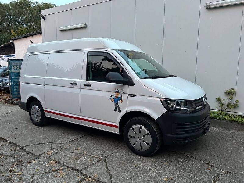 Candyweiß Gebraucht 2017 VW T6 Van | 21.995 € - Bild 1/4