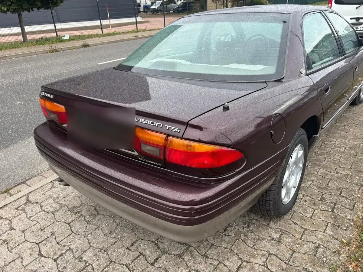 Gebraucht Chrysler Vision 215 PS (158 kW) 1993 Rot Limousine