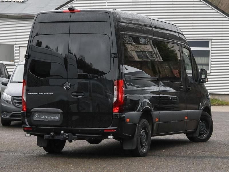 Gebraucht Mercedes Sprinter 190 PS (139 kW) 2023 Schwarz Van