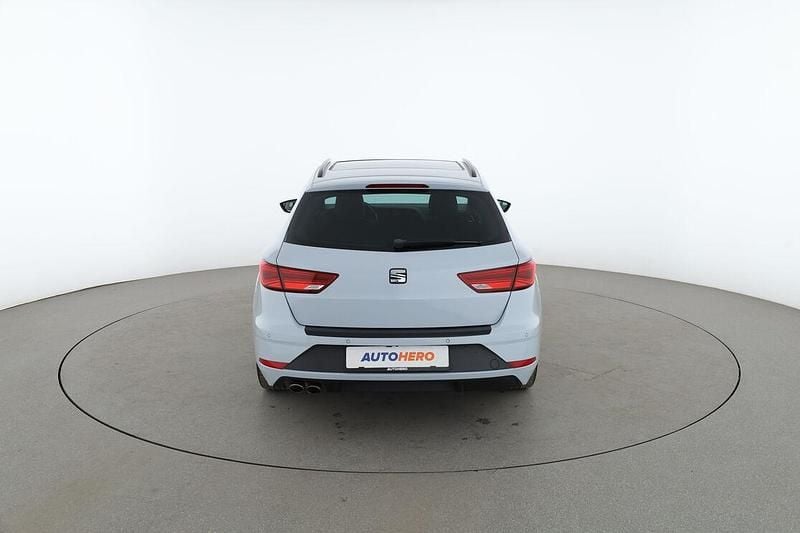Usata Seat Leon FR 150 CV (110 kW) 2020 Bianco Station wagon