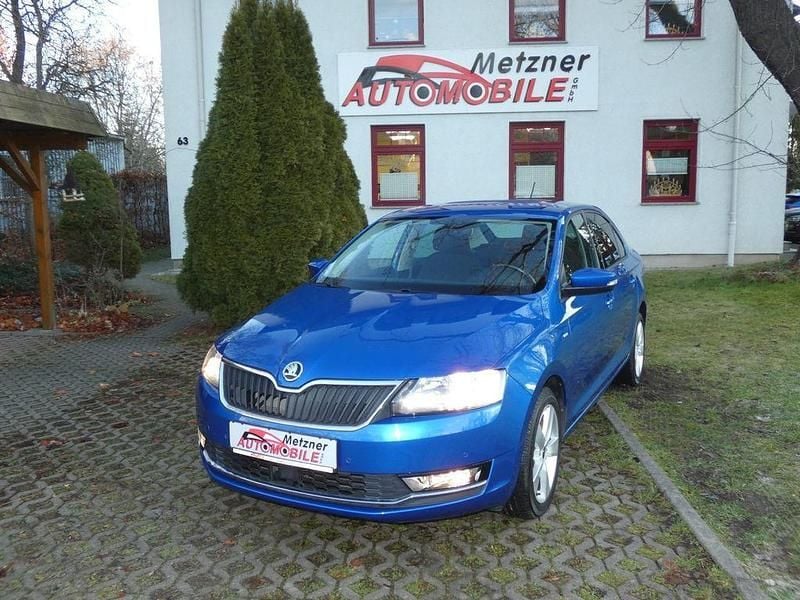Blau Gebraucht 2018 Skoda Rapid Clever Limousine | 12.980 € (Guter Preis) - Bild 1/4