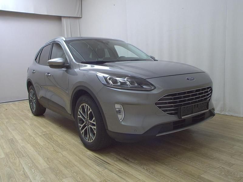 Gebraucht Ford Kuga Titanium 120 PS (88 kW) 2021 Grau SUV