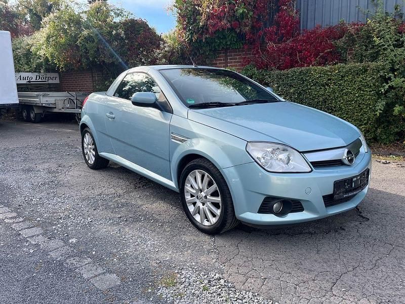 Other Gebraucht 2010 Opel Tigra Edition Cabrio | 3.440 € (Etwas zu teuer) - Bild 1/4