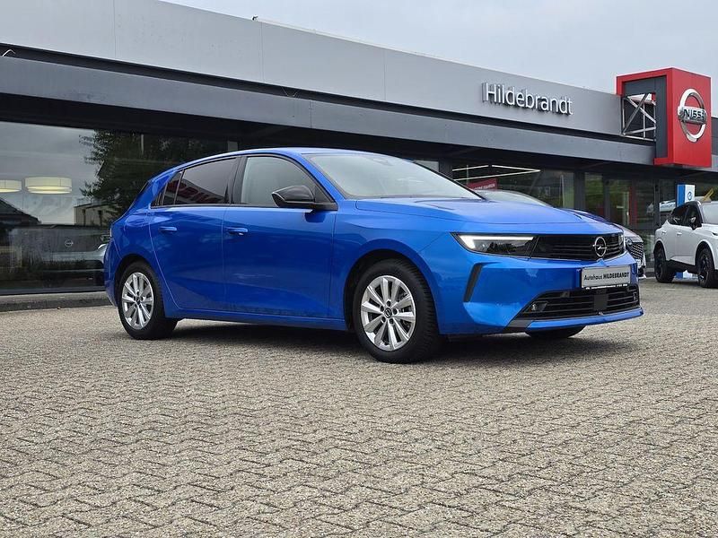 Blau Gebraucht 2023 Opel Astra Elegance Limousine | 18.950 € (Guter Preis) - Bild 1/4