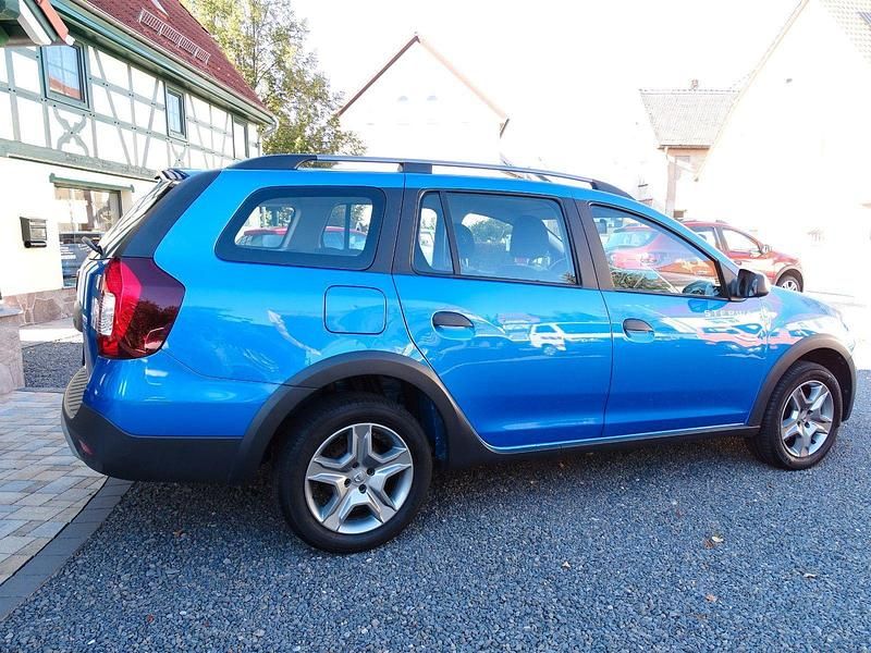 Gebraucht Dacia Logan MCV Stepway 90 PS (66 kW) 2020 Blau Kombi