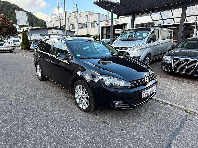 Gebraucht VW Golf VI Highline 140 PS (102 kW) 2011 Deep black perleffekt Kleinwagen