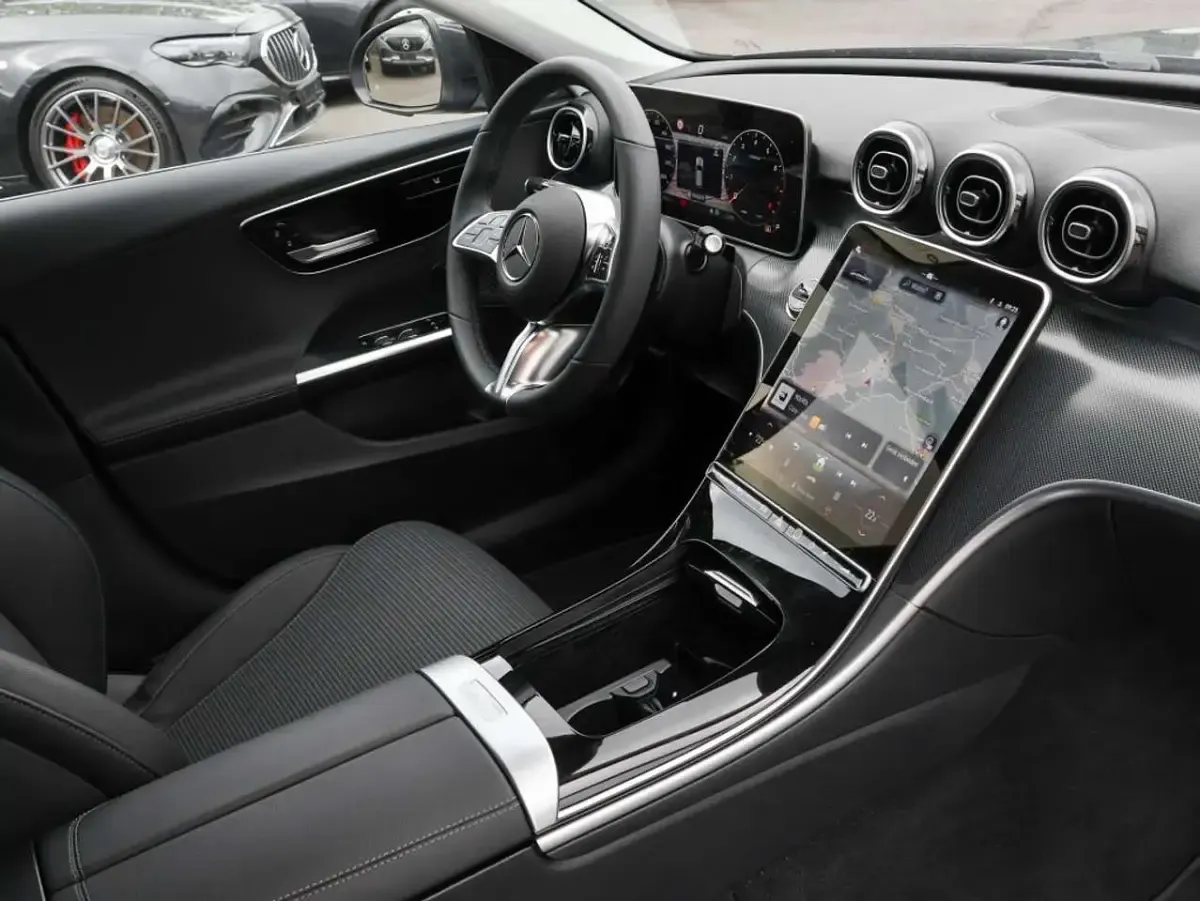 Gebraucht Mercedes C180 Avantgarde 170 PS (125 kW) 2025 Grau metalliclack graphitgrau Kombi
