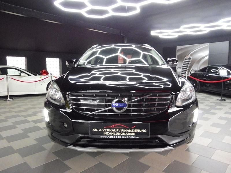 Gebraucht Volvo XC60 Summum 150 PS (110 kW) 2017 Schwarz SUV