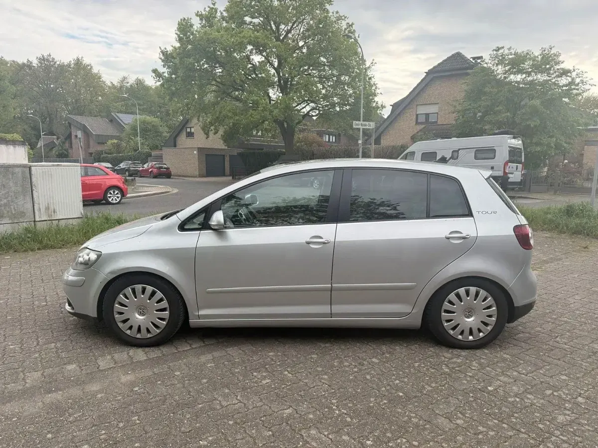 Gebraucht VW Golf V Edition 140 PS (102 kW) 2007 Silber Limousine