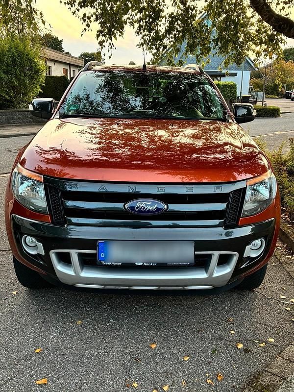 Orange Gebraucht 2015 Ford Ranger Wildtrack Abholung | 17.990 € (Fairer Preis) - Bild 1/4