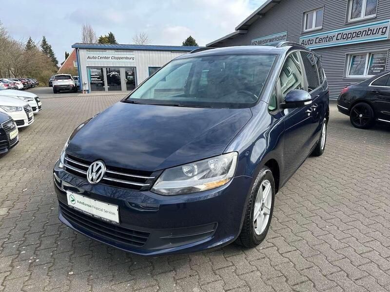 Blau Gebraucht 2011 VW Sharan Trendline Van / Kleinbus | 9.899 € (Fairer Preis) - Bild 1/4