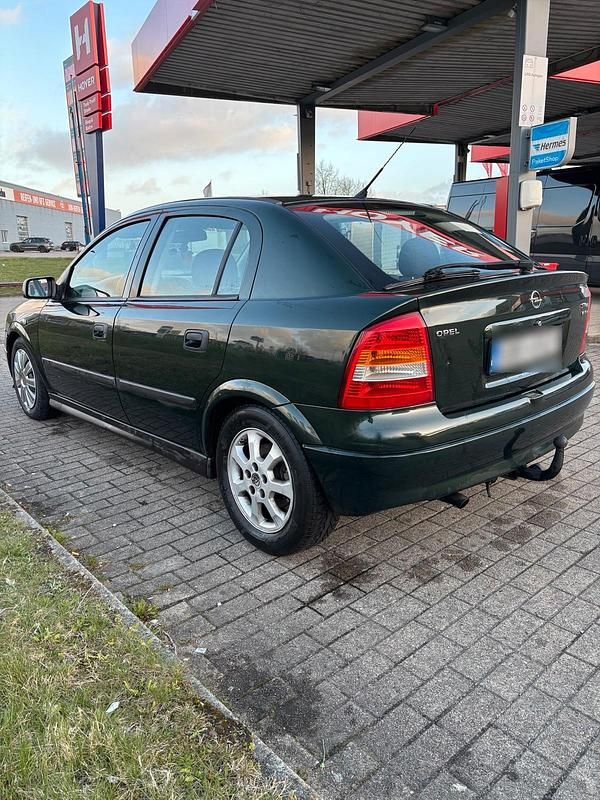 Gebraucht Opel Astra 125 PS (91 kW) 2003 Grün Kleinwagen