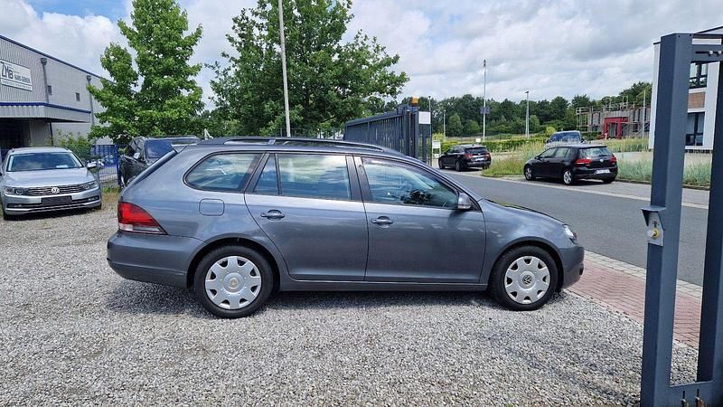 Gebraucht VW Golf V 105 PS (77 kW) 2009 Grau Kombi