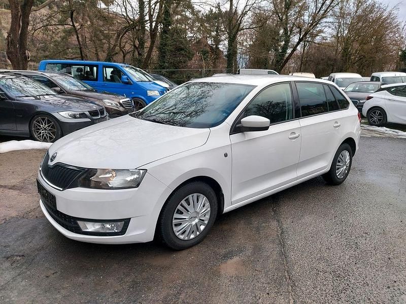 Gebraucht Skoda Rapid Drive 86 PS (63 kW) 2014 Weiß Limousine