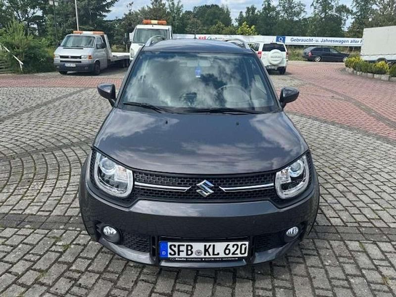 Gebraucht Suzuki Ignis Comfort+ 90 PS (66 kW) 2020 Grau (metallic) Kleinwagen