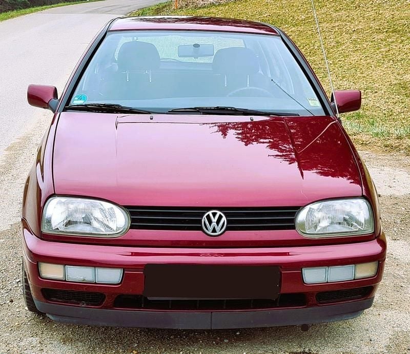 Gebraucht VW Golf III 90 PS (66 kW) 1997 Rot Limousine
