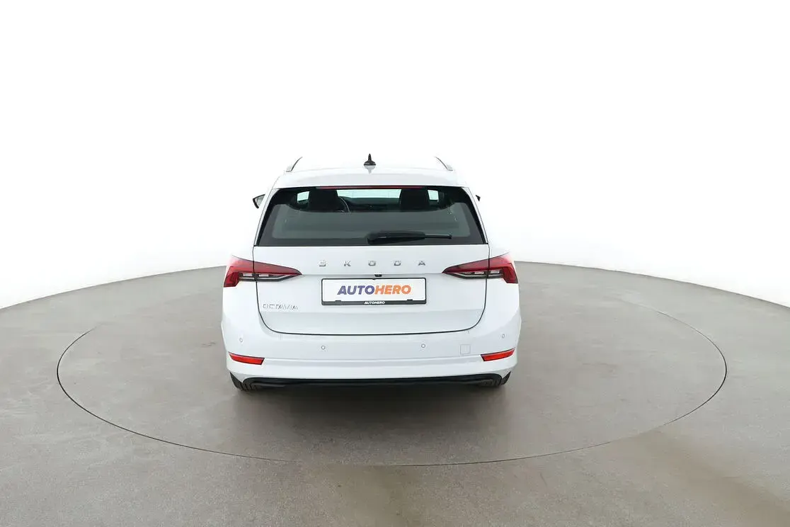 Gebraucht Skoda Octavia Style 150 PS (110 kW) 2020 Weiß Kombi