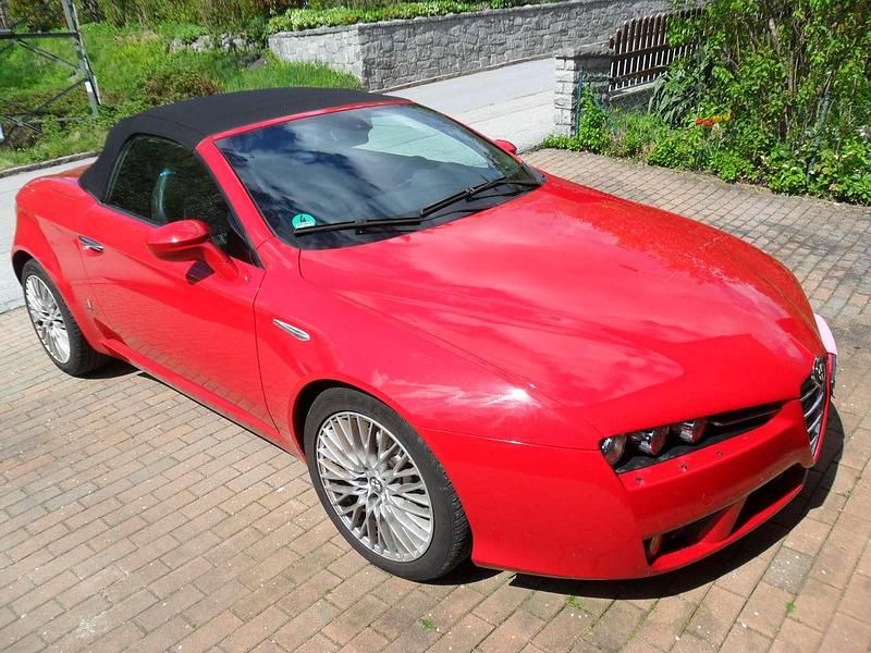 Gebraucht Alfa Romeo Spider 209 PS (153 kW) 2009 Rot Cabrio