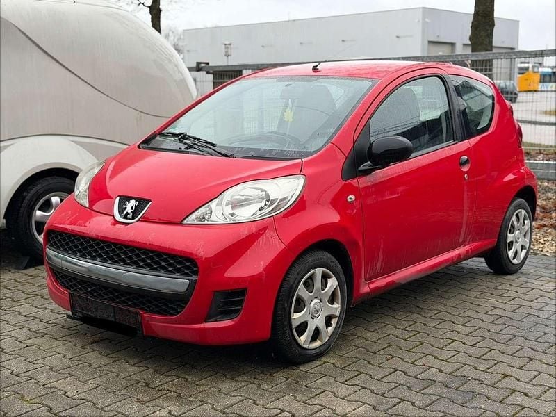 Gebraucht Peugeot 107 Filou 68 PS (50 kW) 2012 Rot 3p0 Kleinwagen