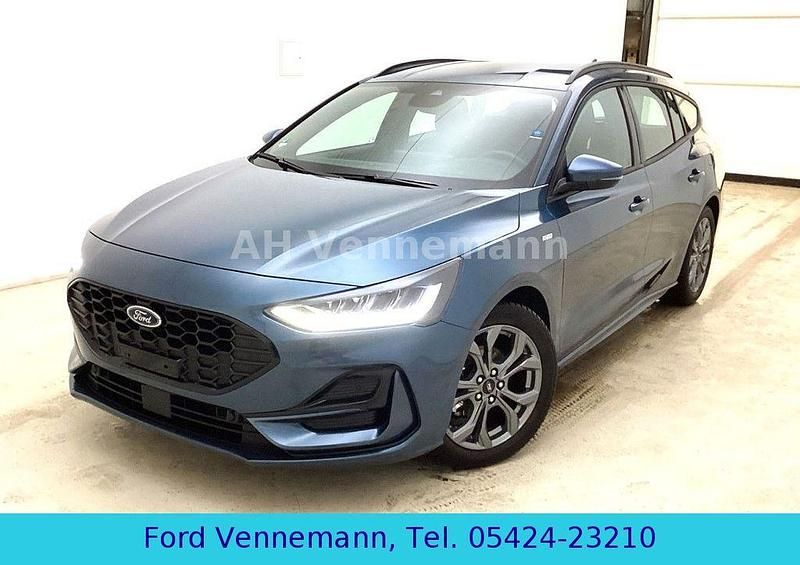 Blau Gebraucht 2025 Ford Focus ST-Line Limousine | 25.490 € (Guter Preis) - Bild 1/4