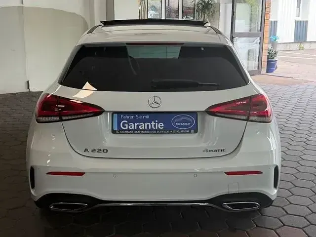 Gebraucht Mercedes A220 AMG 190 PS (139 kW) 2020 Weiß Limousine