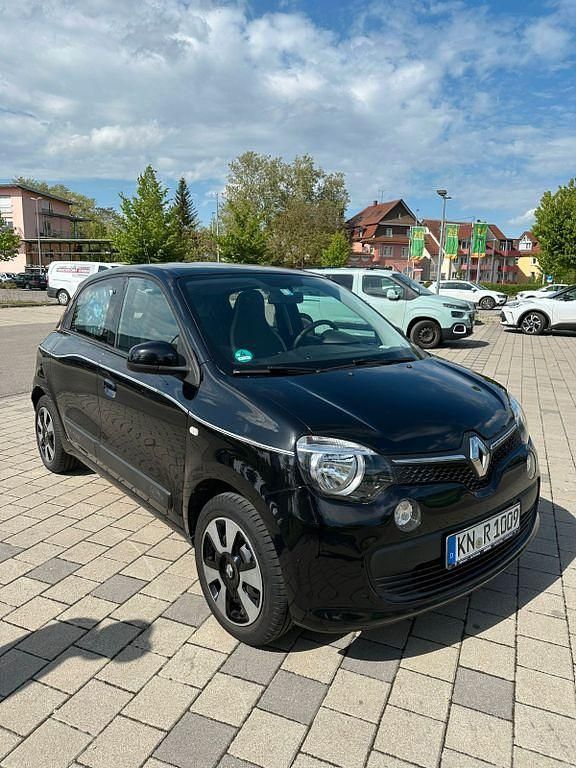 Schwarz Gebraucht 2017 Renault Twingo Life Kleinwagen | 5.700 € (Fairer Preis) - Bild 1/4