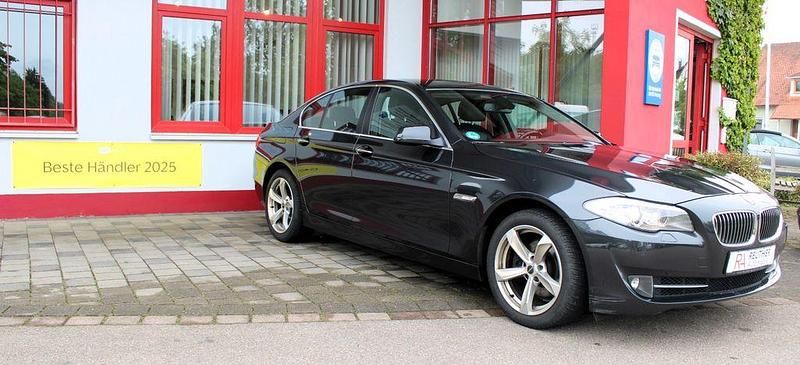 Sophistograu brillanteffekt me Gebraucht 2012 BMW 520 Limousine | 6.999 € (Superpreis) - Bild 1/4