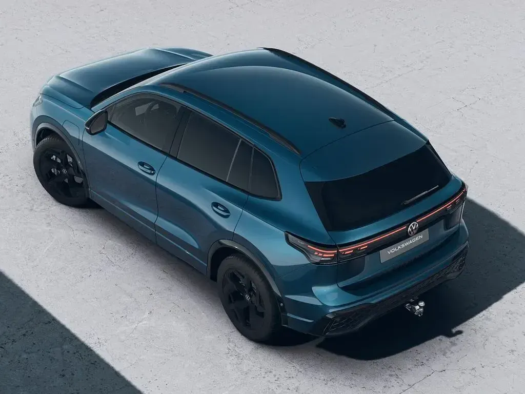 Neu VW Tiguan Style 150 PS (110 kW) 2026 Blau SUV