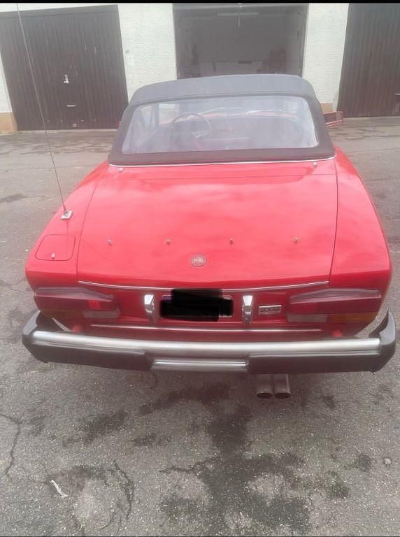 Gebraucht Fiat 124 Spider 102 PS (75 kW) 1981 Rot Cabrio