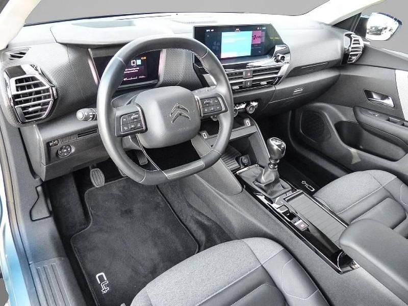 Gebraucht Citroën C4 Shine 131 PS (96 kW) 2023 Blau Limousine
