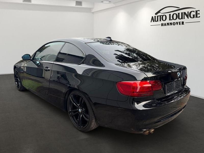 Gebraucht BMW 325 Shadowline 218 PS (160 kW) 2006 Schwarz Coupé
