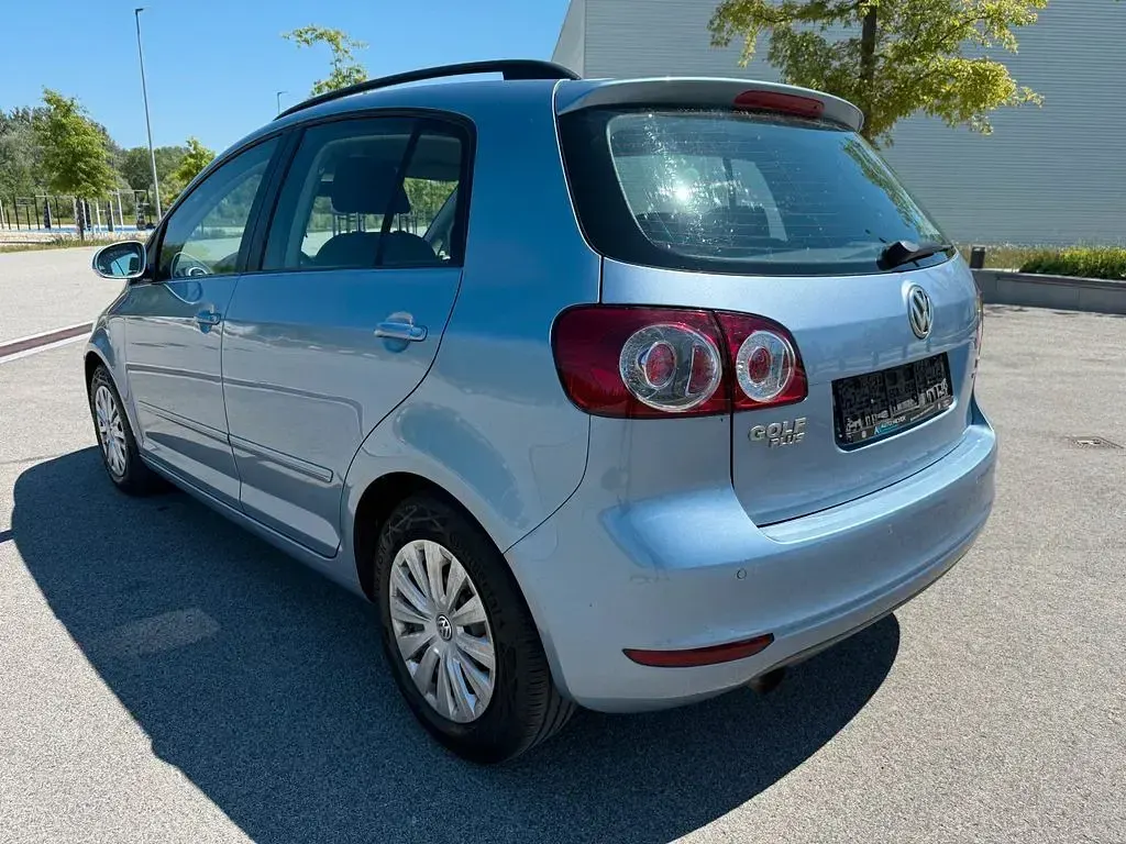 Gebraucht VW Golf Plus Cross Trendline 105 PS (77 kW) 2011 Blau Van / Kleinbus