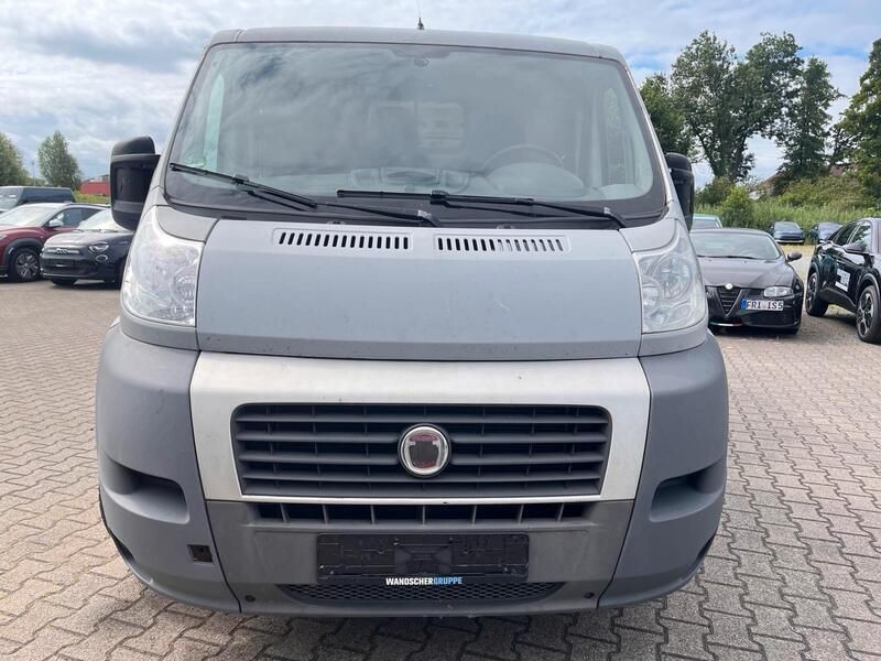 Grau Gebraucht 2006 Fiat Ducato Van | 6.800 € - Bild 1/4